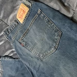 Men's Levi jeans
